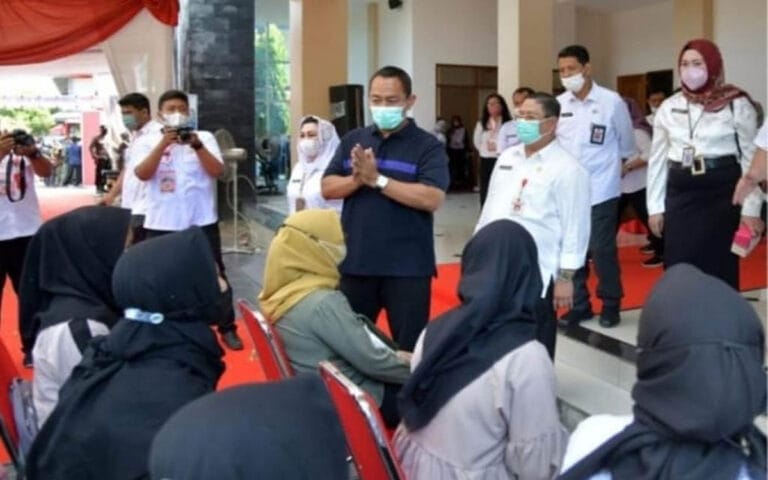 Hendi Buka Job Fair Kota Semarang Secara Offline dan Online
