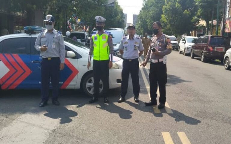 Polres Banjarnegara Amankan Rapat Paripurna DPRD