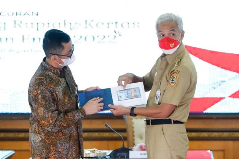 Uang Baru Pemberian BI Ditukar yang Lama, Ganjar; Biar Nggak Gratifikasi