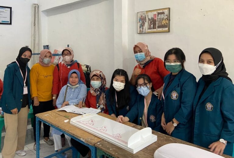 TIM 2 KKN UNDIP Gelar Pengabdian Masyarakat di Pandansari