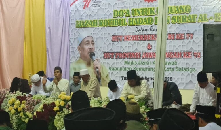 Ratusan Kiai Al Tsawab Doa Bersama Untuk Kemakmuran Jateng dan RI