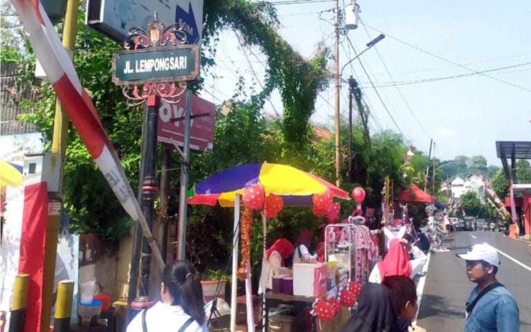 Festival UMKM Lempongsari Bangkitkan Perekonomian