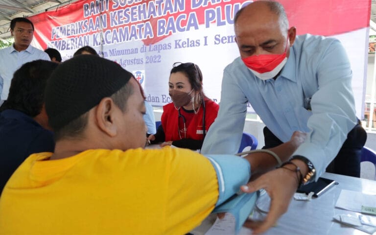 Lapas Semarang dan Yayasan Harvey Movement Gelar Pengobatan Gratis