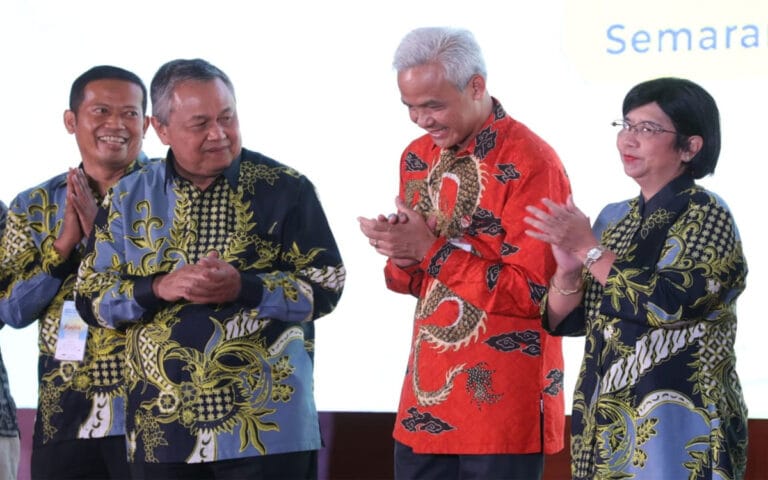 Banyak Orang Menunggu Rekomendasi ISEI Untuk Pemulihan Ekonomi