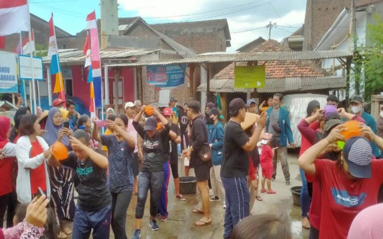 Meriahkan HUT RI Ke -77, Warga Tanjung Mas Semarang Gelar Berbagai Lomba