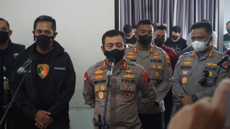 Markas Judi Online di Purbalingga Digerebek Polisi