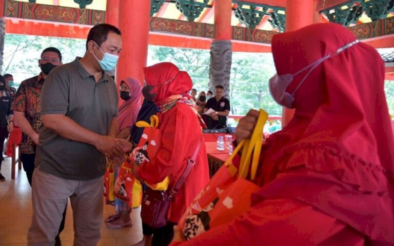 Hendi Dorong Pihak Swasta Rutin Gelar Aksi Sosial