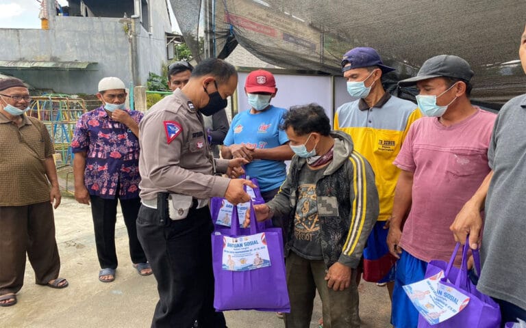 Satlantas Polres Banjarnegara Gelar Bhakti Sosial
