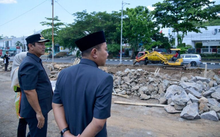 Hendi Ingin Pembangunan Simpang Lima Kedua Matang