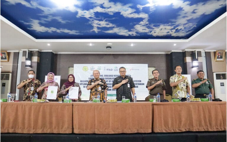 Pj Bupati Minta Petani Optimalkan Program UPLAND