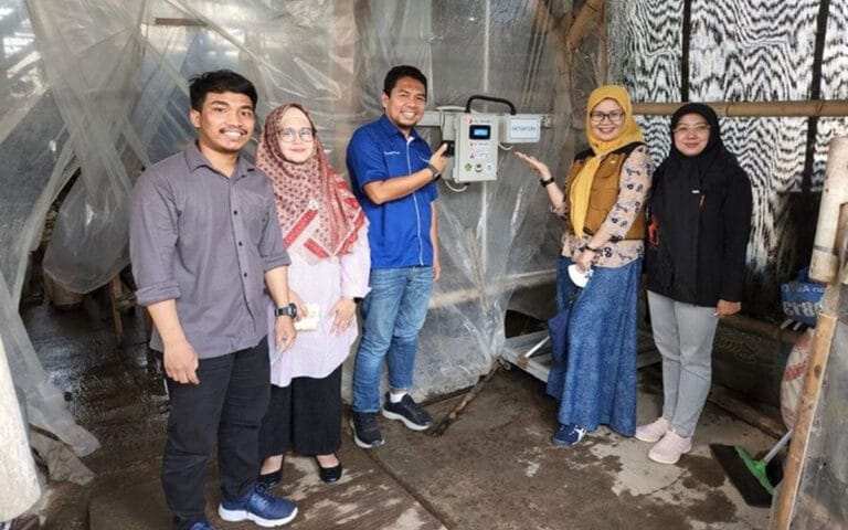 XL Axiata Bangun ‘Mushtech’ Bantu Petani Budidaya Jamur Tiram