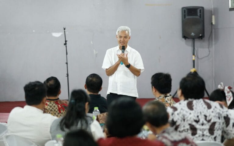 Ganjar: Optimalkan Kagama Garap Potensi Wisata Nias