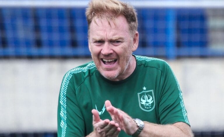 Ian Andrew Gillan Ditunjuk Pelatih Kepala Sementara PSIS