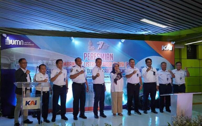 Pertamina NRE Dukung Upaya Transisi Energi KAI Di Stasiun Gambir