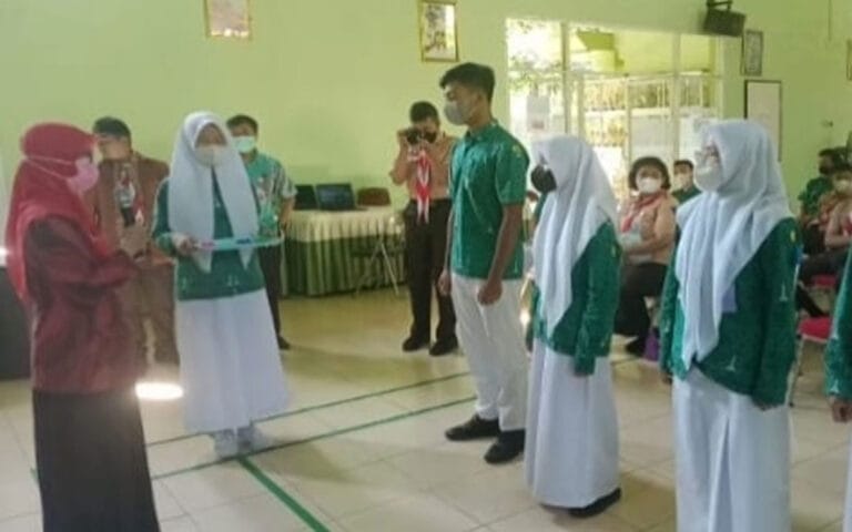 SMAN 4 Semarang Siapkan Kader Kesehatan Sekolah