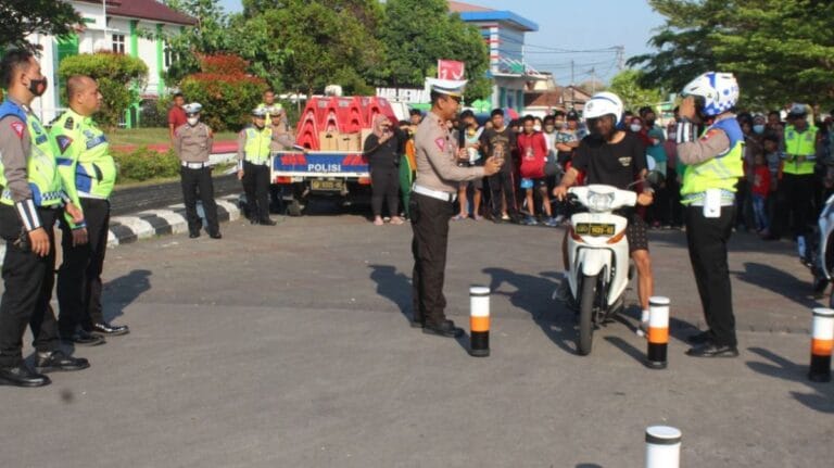 Satlantas Polres Demak Gelar Pelatihan Safety Riding