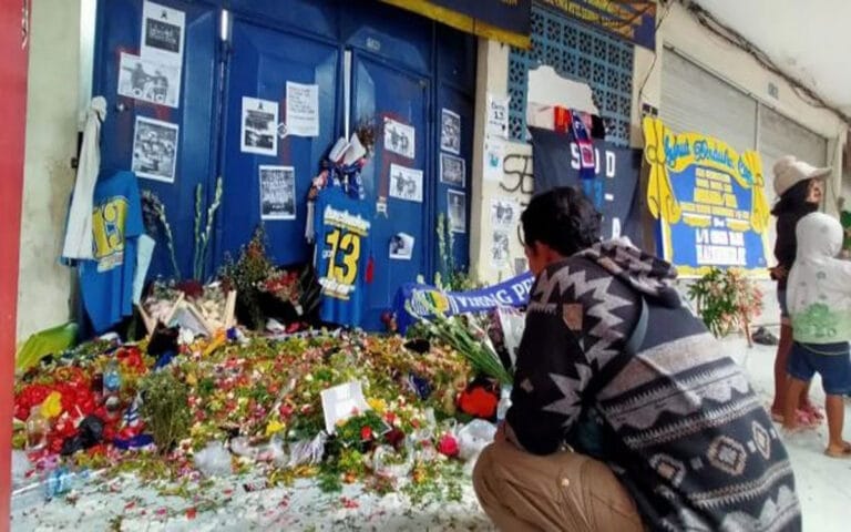 Suko Sutrisno Bantah Beri Perintah Tutup Pintu Stadion Kanjuruhan