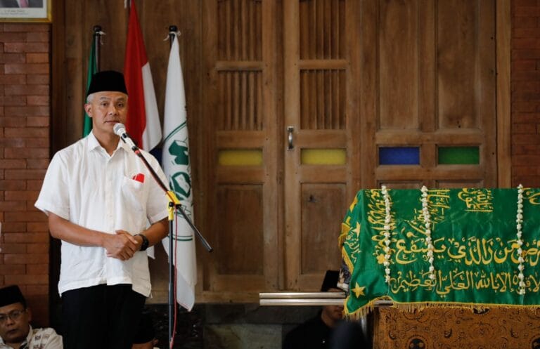 Ganjar Kenang KH Muhammad Dian Nafi’ Sebagai Sosok Moderat