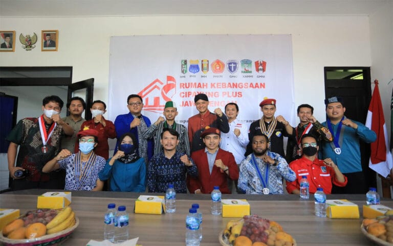 Rumah Kebangsaan Cipayung Plus, Ruang Diskusi Paling Moderat