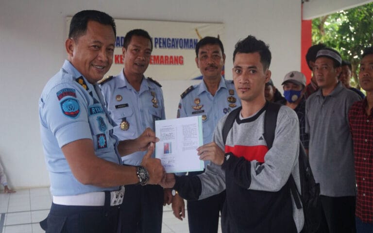 Awal Tahun, 62 Narapidana Lapas Semarang Peroleh Asimilasi Dirumah