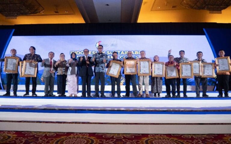 PLN Jateng DIY Raih Platinum Award ISDA 2022