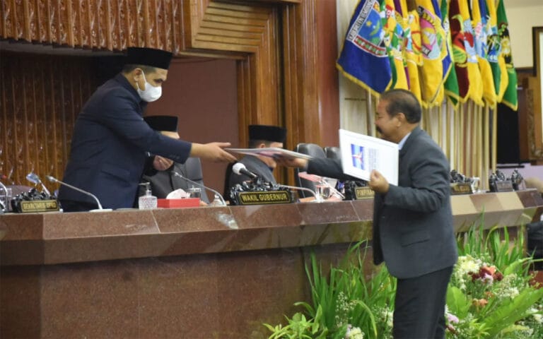 Buka KUPI II, Taj Yasin; Perempuan Wajib Memiliki Ilmu Pengetahuan dan Kontribusi Dalam Pembangunan Negara