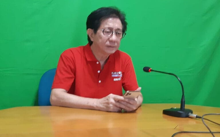 Musim Hujan Romantis Bagi Sido Muncul