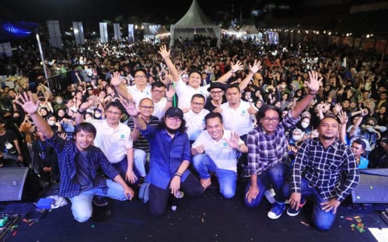 PLN Tebar Berbagai Hadiah Bagi Pelanggan Setia PLN Mobile