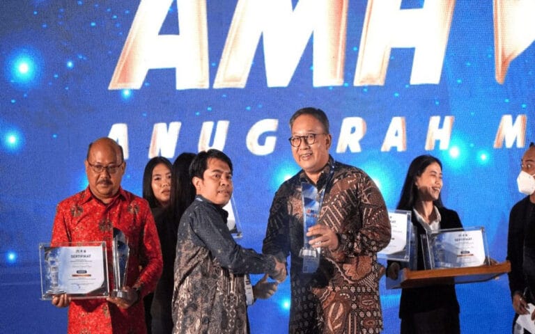 Telkom Terima Dua Penghargaan Bergengsi di Ajang Anugerah Media Humas 2022