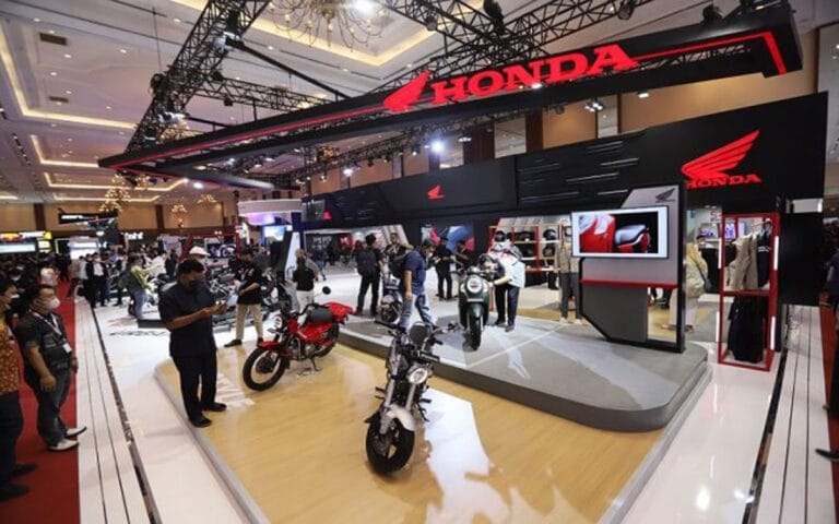 Honda Akan Kembangkan Sepeda Motor Listrik Hingga 2030