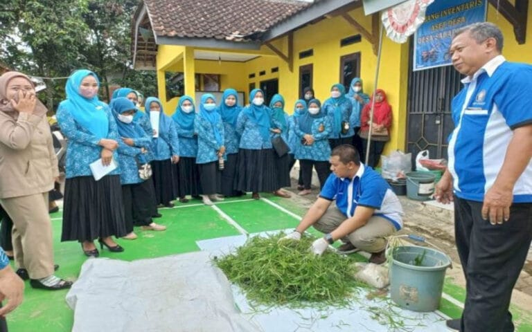 FPP Undip Dorong Desa Sabarwangi Jadi Kampung IKLIM