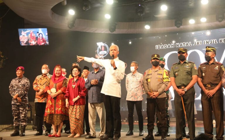 Ganjar Tunjukkan Momen Toleransi Dalam Perayaan Natal 2022