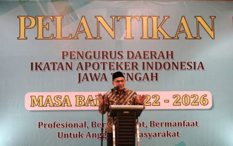 Wagub Minta Apoteker Beri Pemahaman Masyarakat tentang Obat