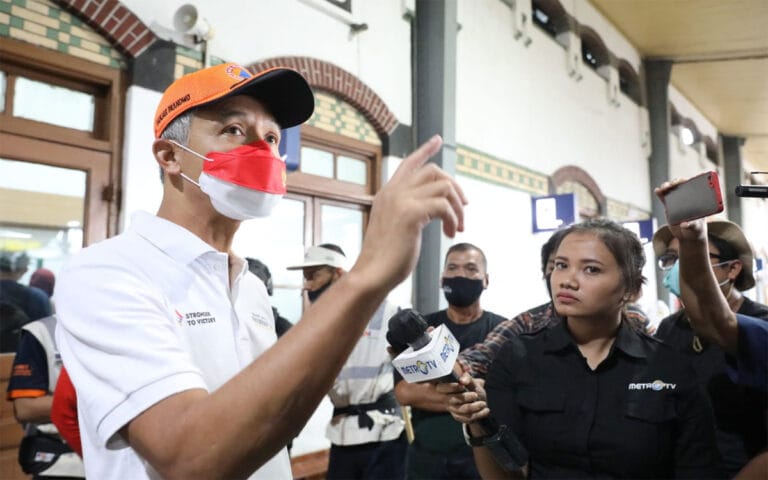 Kisruh Suporter di Jatidiri, Ganjar: Alhamdulillah Dapat Terkendali