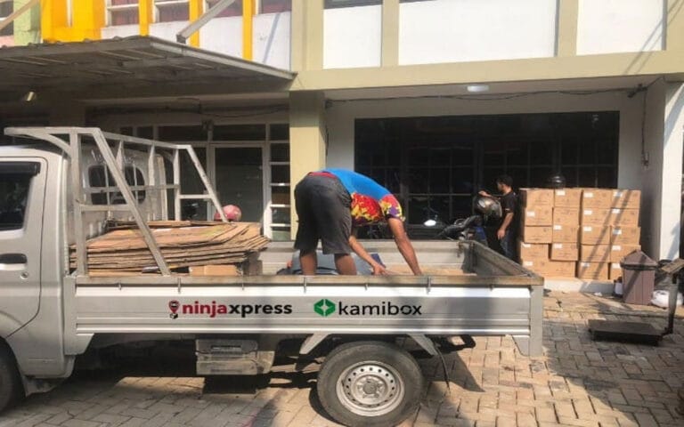 Ninja Xpress Giatkan Gerakan Pengelolaan Sampah Belanja Online