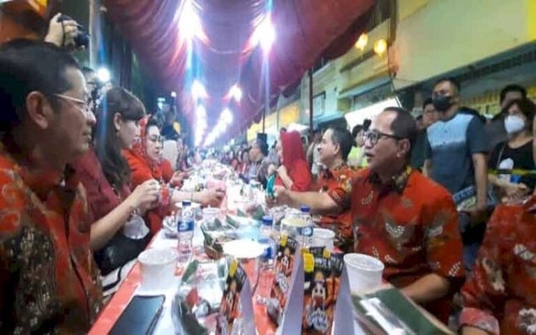 Imlek Tahun ini, Masyarakat Bisa Menyaksikan Berbagai Tradisi Tionghoa