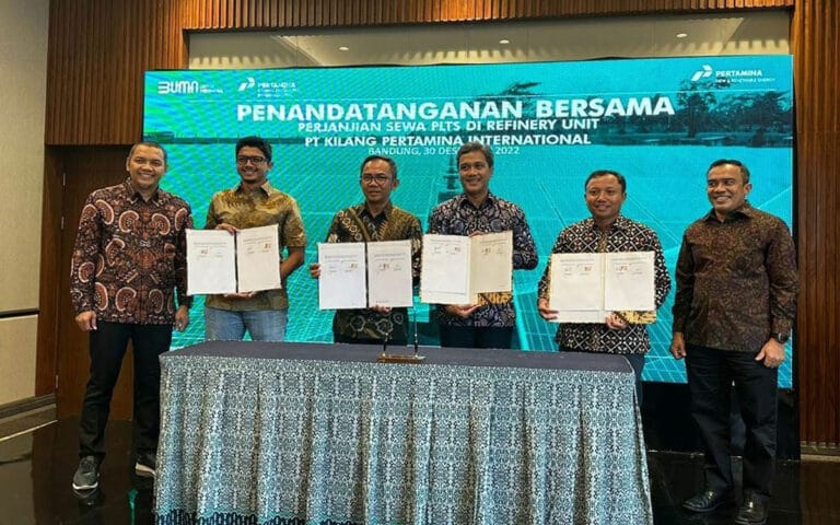 Pertamina NRE-Kilang Pertamina Internasional Targetkan Total PLTS Area Kilang Capai 10 MWp