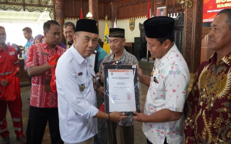 Sigap Merespon Permasalahan Sosial, PMI Diapesiasi Penjabat Bupati