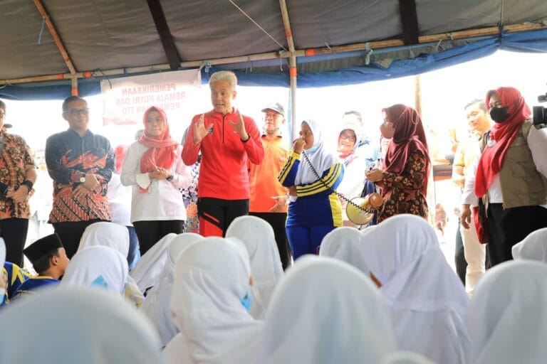 Ganjar Rayakan Ultah Megawati Bareng Ibu Hamil dan Menyusui Untuk Entaskan Stunting