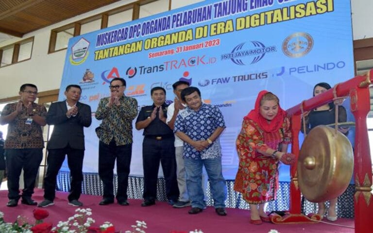 Pemkot Semarang Komitmen Percantik Wilayah Pelabuhan Tanjung Emas