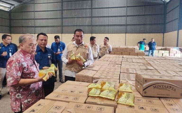BULOG Jateng Siapkan 1,008 Juta Liter Minyak Kita Untuk Kebutuhan Ramadhan
