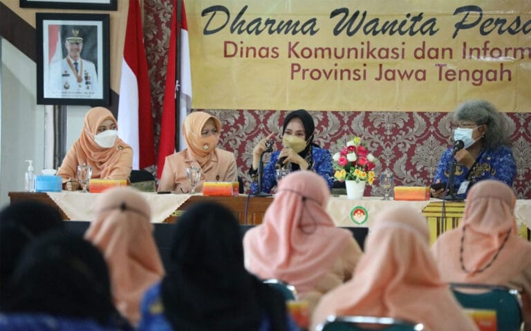 Hati-Hati, Jangan Terjebak Rayuan Manis Penipuan “Online”