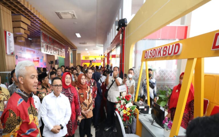 Menpan-RB Resmikan 7 MPP Baru di Jateng