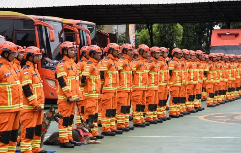 74 Personil Tim INASAR Diberangkatkan ke Turki