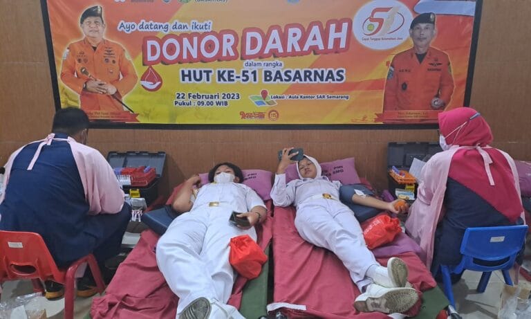 Sambut HUT Ke-51, SAR Semarang Gelar Baksos