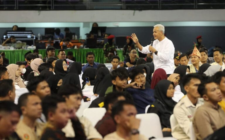 Ganjar: Urusan Korupsi dan Reformasi Belum Beres