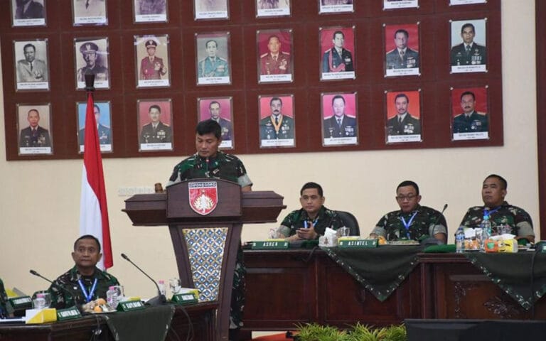 Rapim Kodam IV/Diponegoro, Pangdam: Jadilah Patriot NKRI Yang Profesional