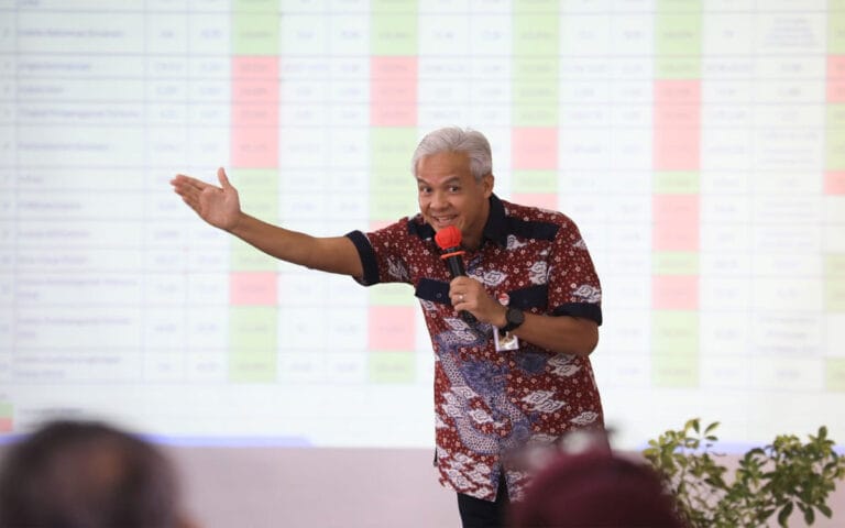 Ganjar Terjunkan Tim Untuk Mediasi Buruh Yang Tuntut Uang Lembur
