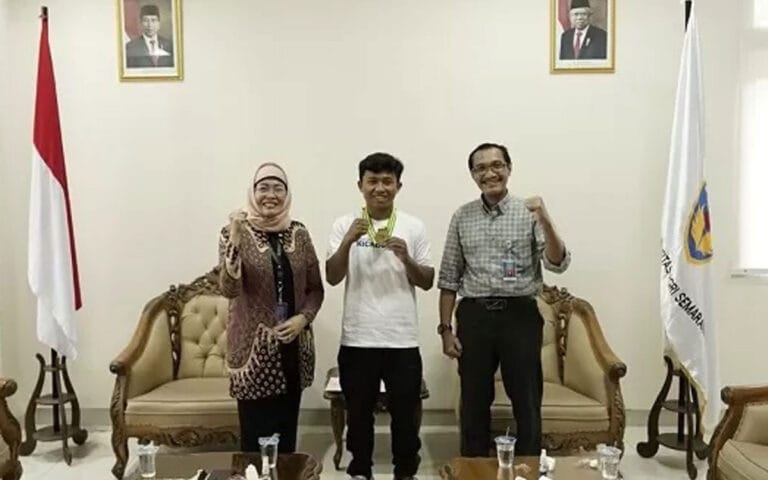 Mahasiswa UPGRIS Wakili Indonesia Cabor Kick Boxing di Ajang SEA Games
