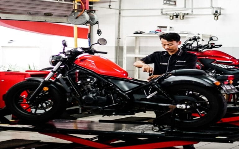 Teknisi Honda Jateng Siap Unjuk Gigi